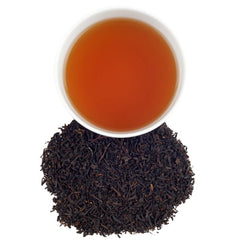 Harney & Sons Paris Black Tea cup steaming reveals vanilla caramel aroma and bergamot lift.