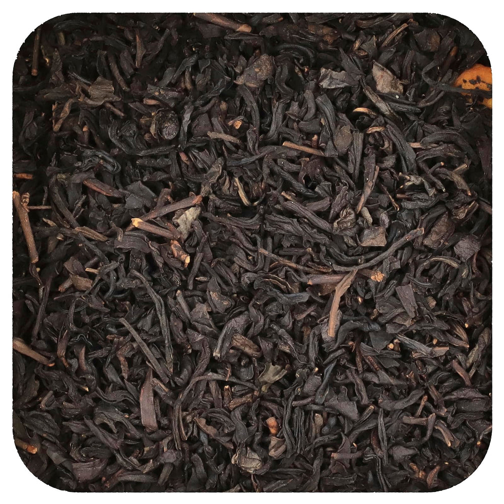 Harney & Sons Peaches & Ginger loose tea served iced, refreshing and fruity with spice.