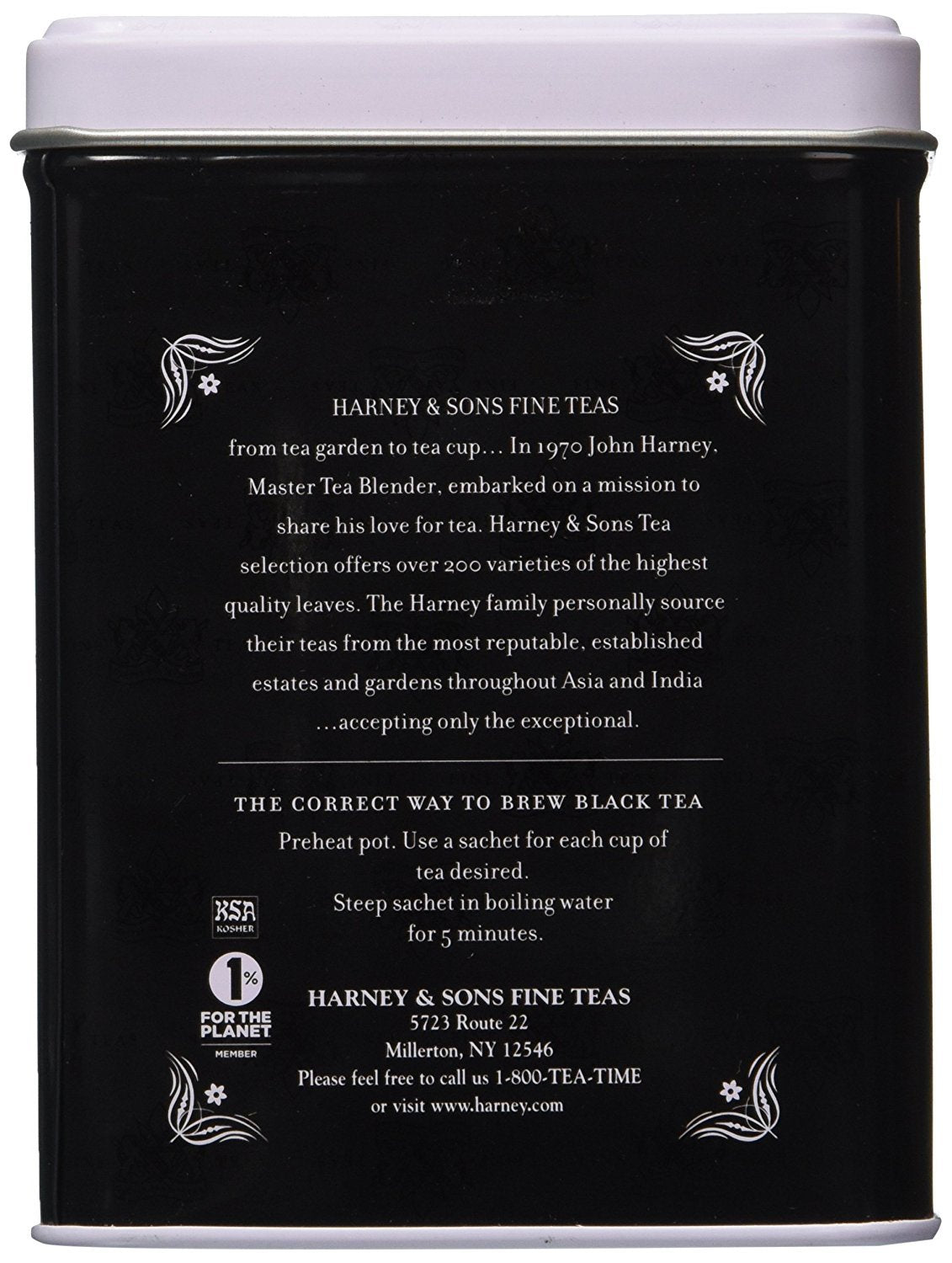 Harney & Sons SoHo Chocolate Coconut Tea cup brew reveals a rich, chocolate-coconut aroma.