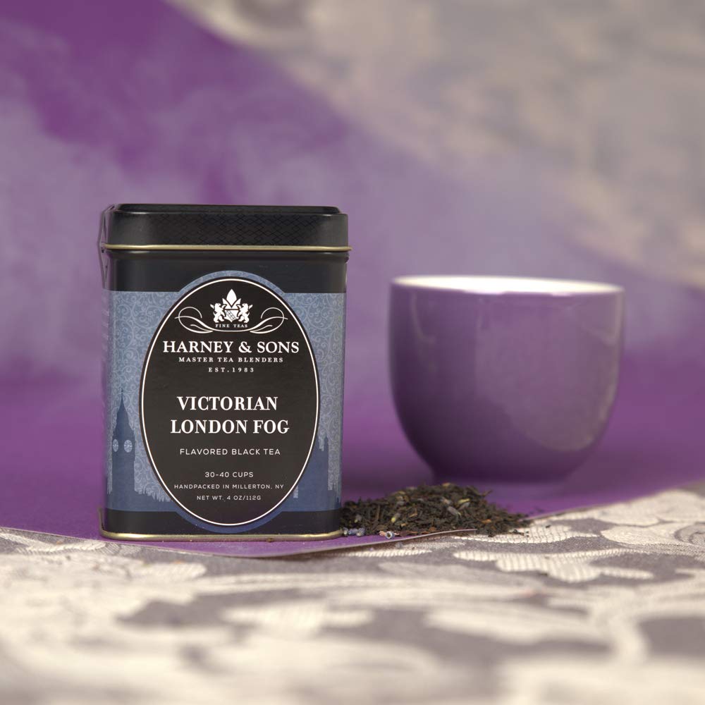 Brewed cup of Harney & Sons Victorian London Fog with bergamot and vanilla aroma
