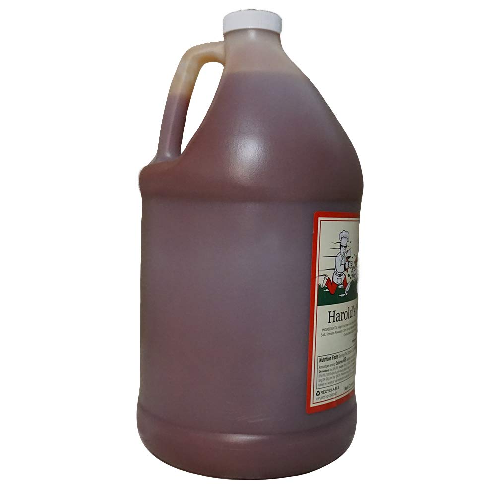  Harold's Chicken Mild Sauce bottle pour, perfect for batch cooking and sharing.