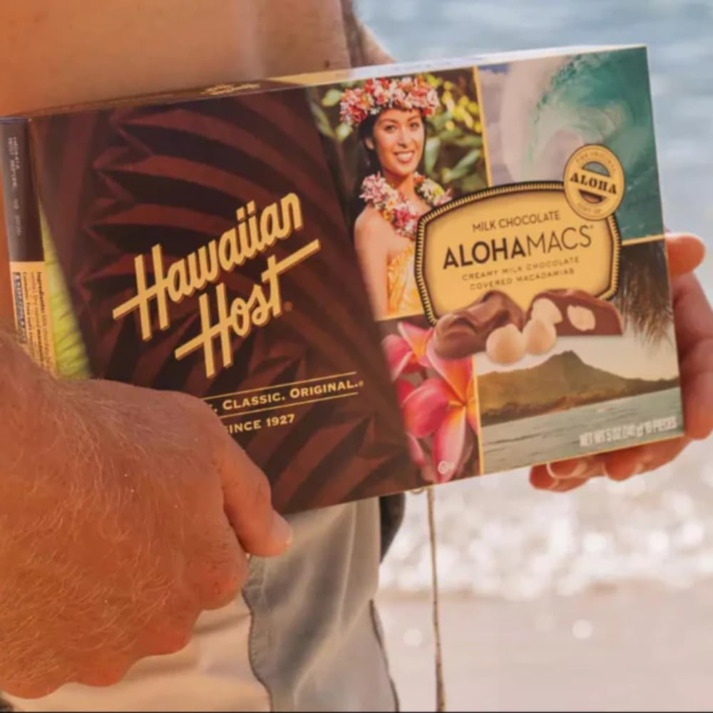 Gift-ready Hawaiian Host Aloha Macs box for celebrations.