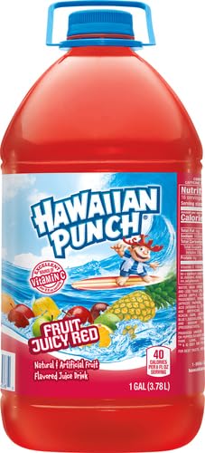 Hawaiian Punch family at the dinner table enjoying a refreshing, shared moment.