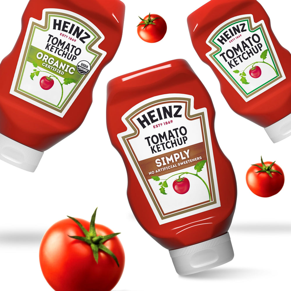 HEINZ Simply Tomato Ketchup at a picnic table, outdoor meals