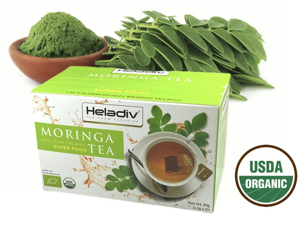 Heladiv Moringa Tea brewed cup releasing gentle aroma and energy for a refreshing break.