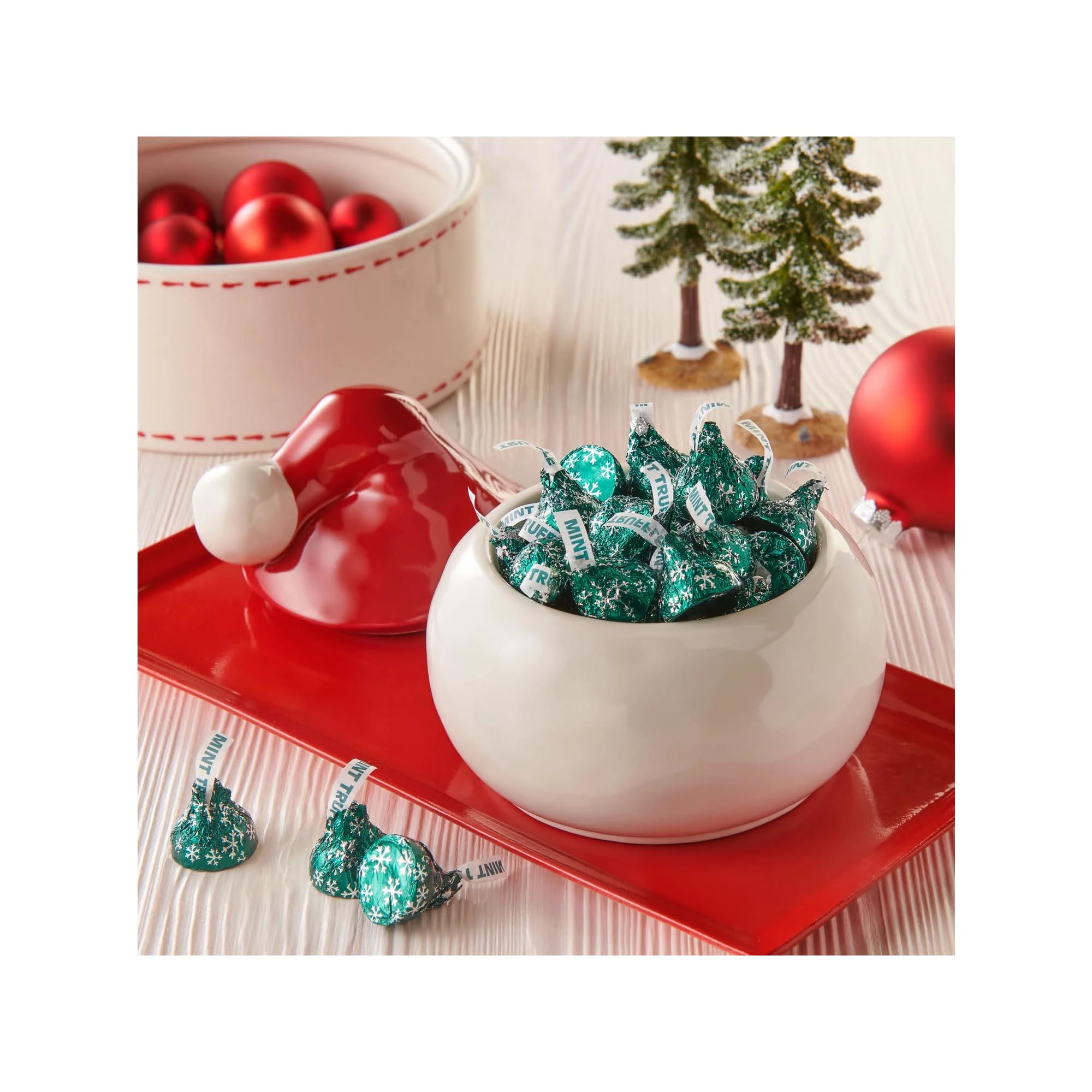 Hershey's Mint Truffle gift-ready packaging makes festive gifting easy