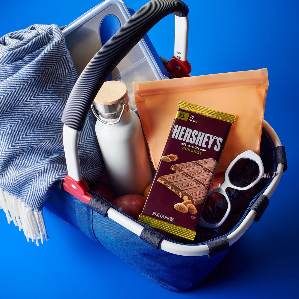 HERSHEY'S bulk case packaging with twelve XL bars for events.