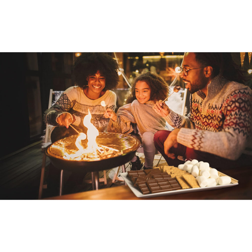HERSHEY'S S'mores Kit Box graham crackers pack supports quick assemblies.