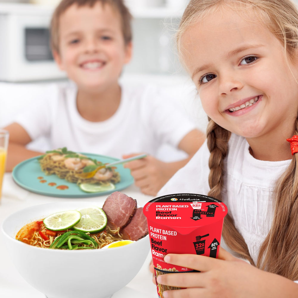 Hethstia non-GMO label close-up, plant-based protein and clean ingredients.