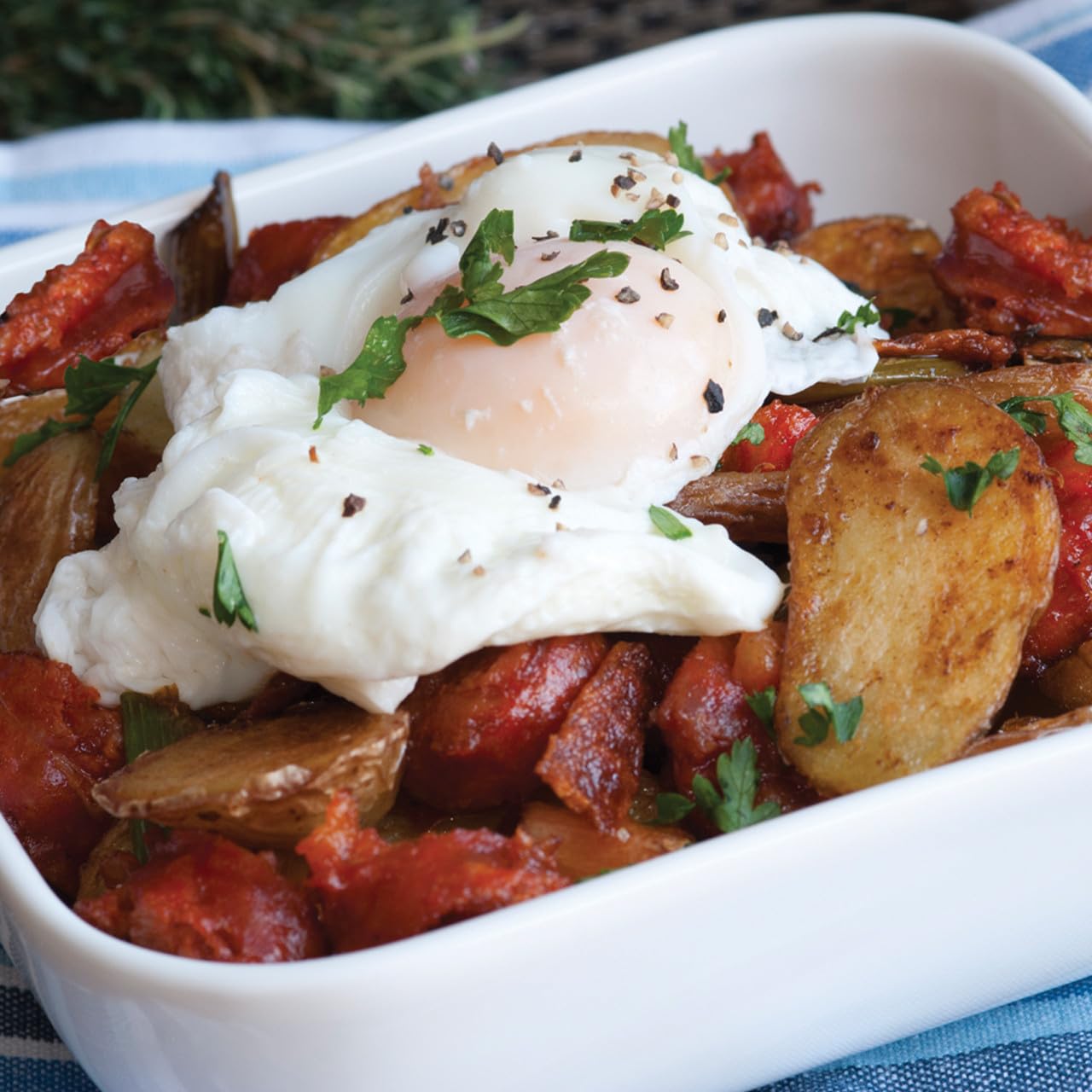 Hi Mountain Breakfast Sausage Seasoning delivers a sage flavor profile for breakfast sausages.