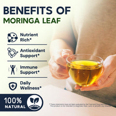 HIIHONE moringa leaves close-up highlighting natural harvest quality.