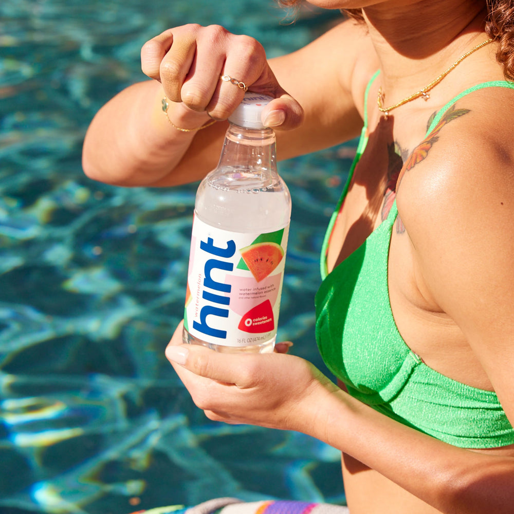 Hint hydration on the go icon emphasizes simple daily beverage choice.