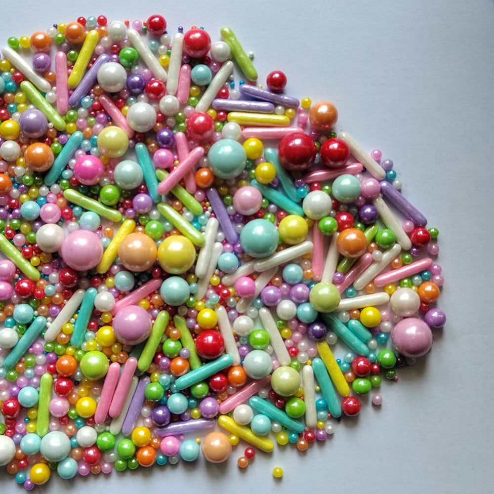 Homankit rainbow sugar sprinkles on cookies add festive color and texture.