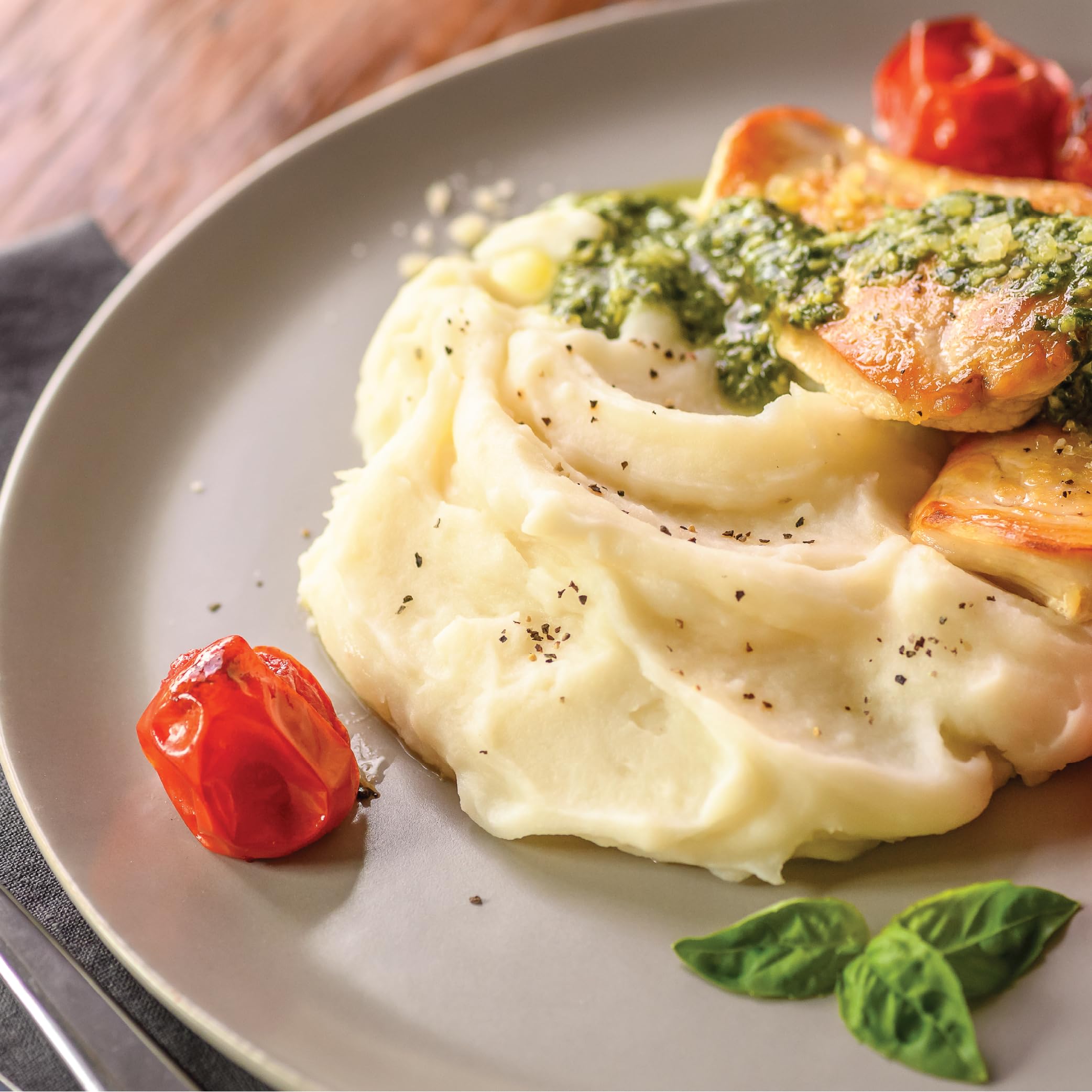Ingredients of Honest Earth Creamy Mash Potatoes: Idaho potatoes, butter, sea salt
