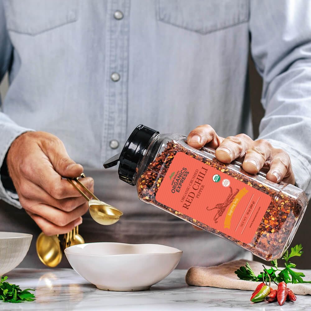 HQOExpress chili flakes ready to boost marinades with heat and aroma.