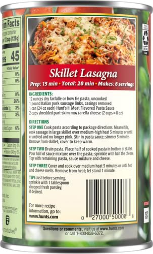 Tomato-beef notes in Hunt's Meat Pasta Sauce close-up