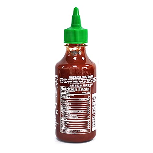 Huy Fong Sriracha bottle with squeezable cap