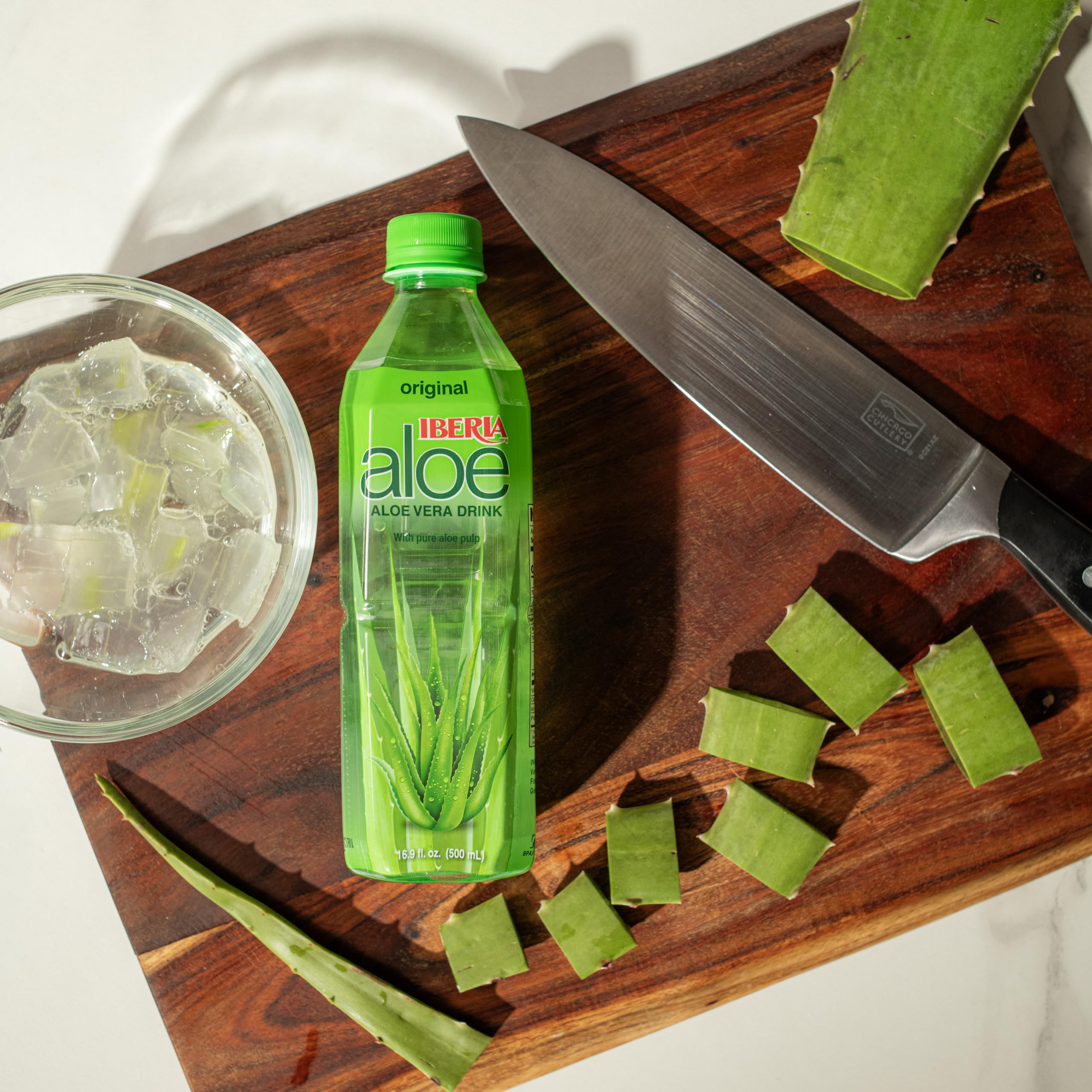 Iberia Aloe Drink Pineapple bottle, tangy pineapple flavor with pulp