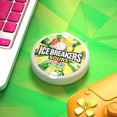 Ice Breakers Berry Sours close-up highlighting bold berry flavors and chewy texture.