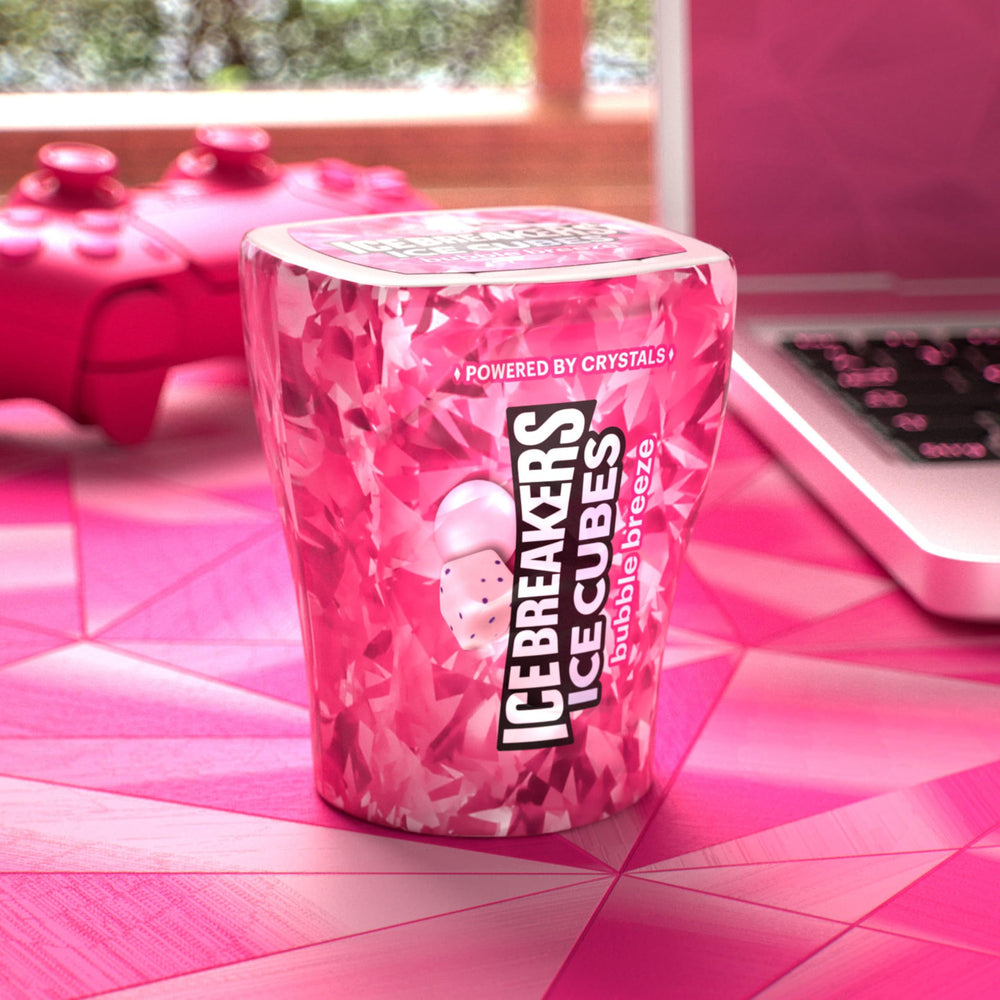 ICE BREAKERS Ice Cubes Bubble Breeze cubes ready to share at parties