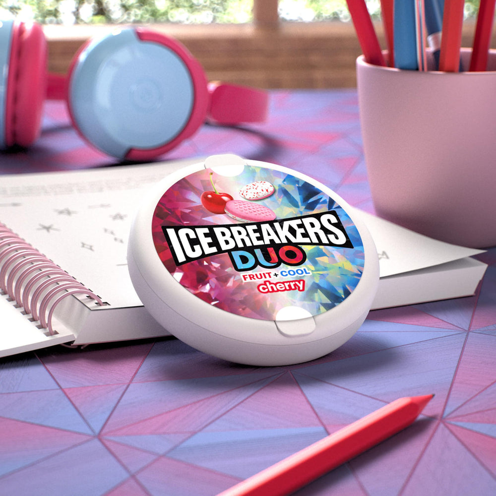 Ice Breakers Duo Cherry Mint Puck with cooling crystals for lasting freshness