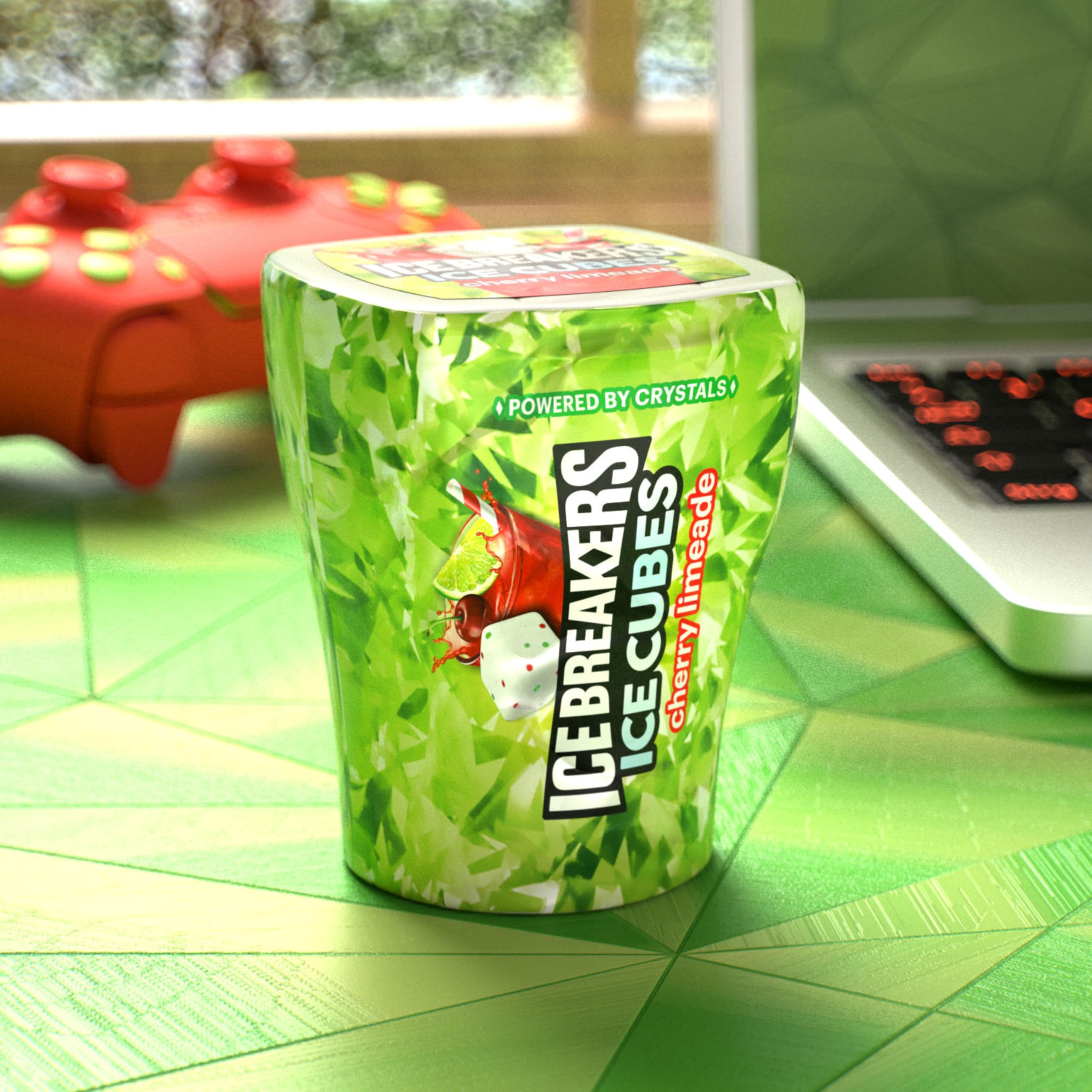 Packaging of Ice Breakers Ice Cubes Cherry Limeade emphasizing flavor and sugar-free formula