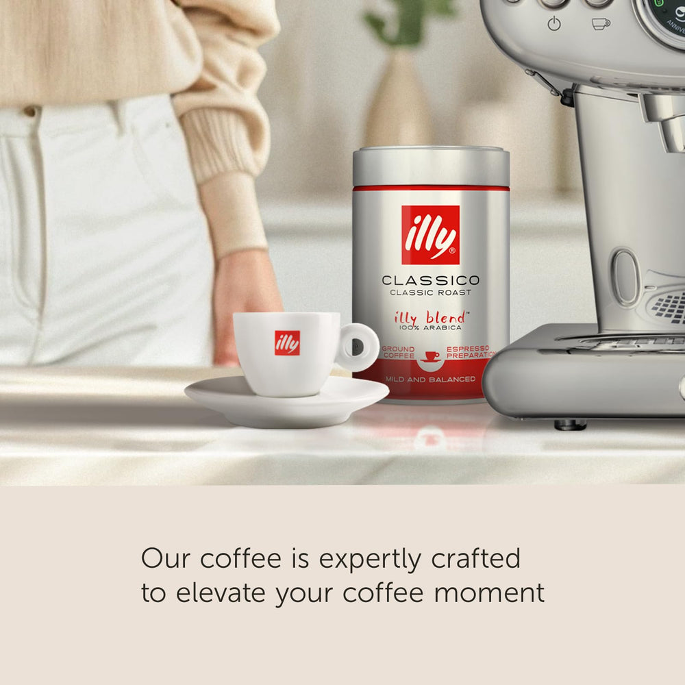 illy ground coffee espresso ground beans close-up — premium quality for authentic extraction