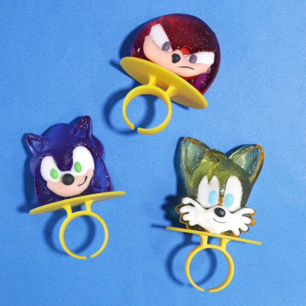 Imaginings 3 Tails ring lollipop featuring Miles Tails for fan-friendly snacks.