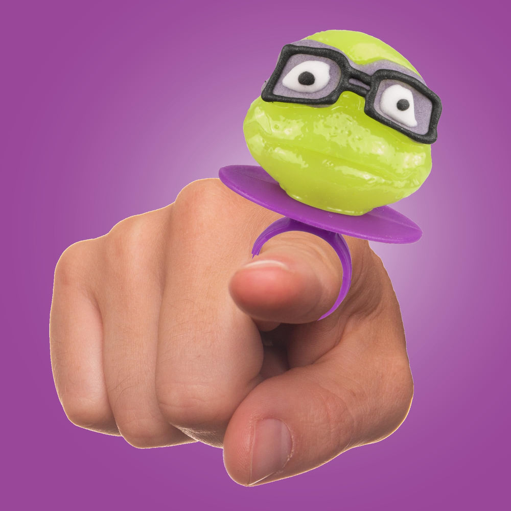Imaginings 3 TMNT lollipop rings offer multiple flavors for variety.