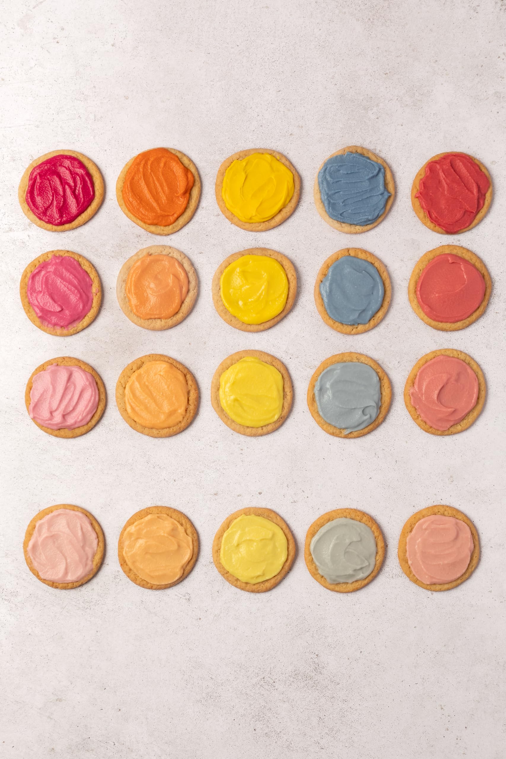 India Tree Nature’s Colors buttercream decorating with plant-based color