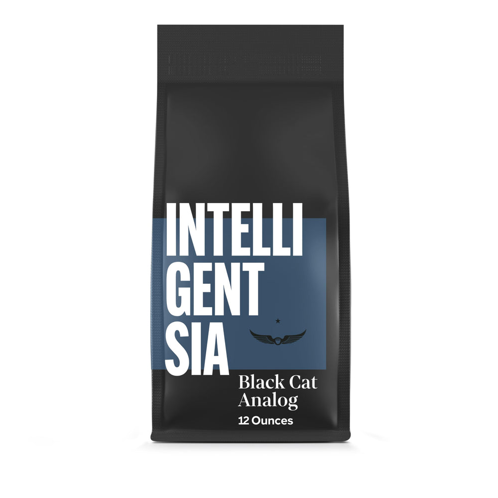 Intelligentsia Black Cat Analog whole bean with a rich aroma for versatile espresso.