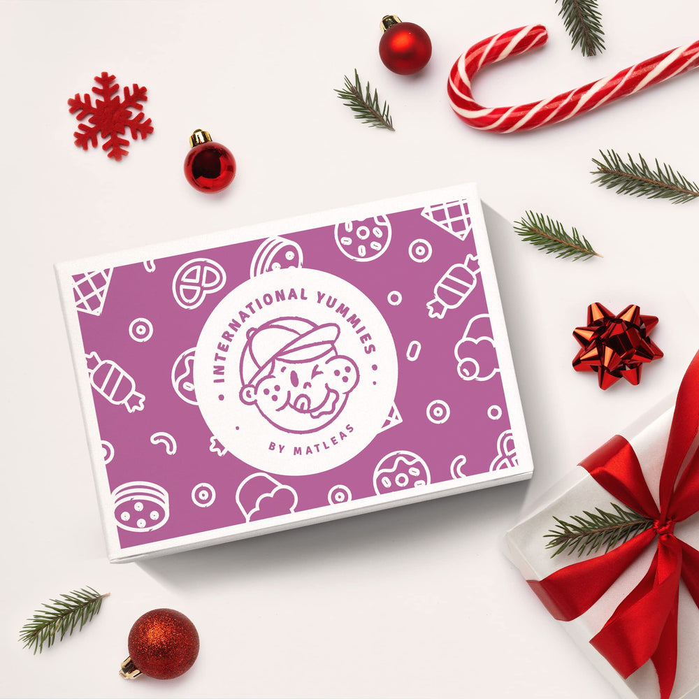 International Yummies by Matleas unboxing presentation—elegant reveal enhances gifting experience.