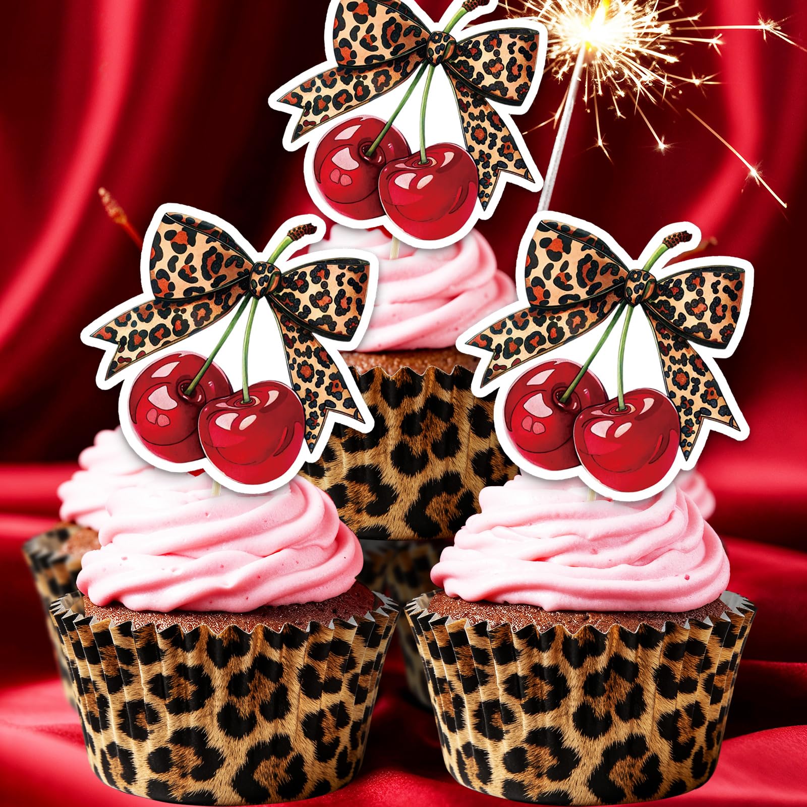 JarThenaAMCS party-topper brings chic decor to desserts.