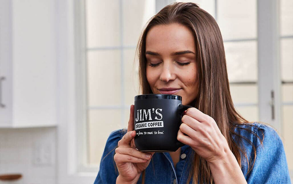 Pouring shot of Espresso Jimbo for a smooth, chocolatey finish