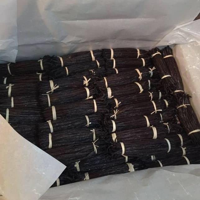 JL Gourmet Imports Madagascar vanilla beans, versatile for desserts and ice cream.