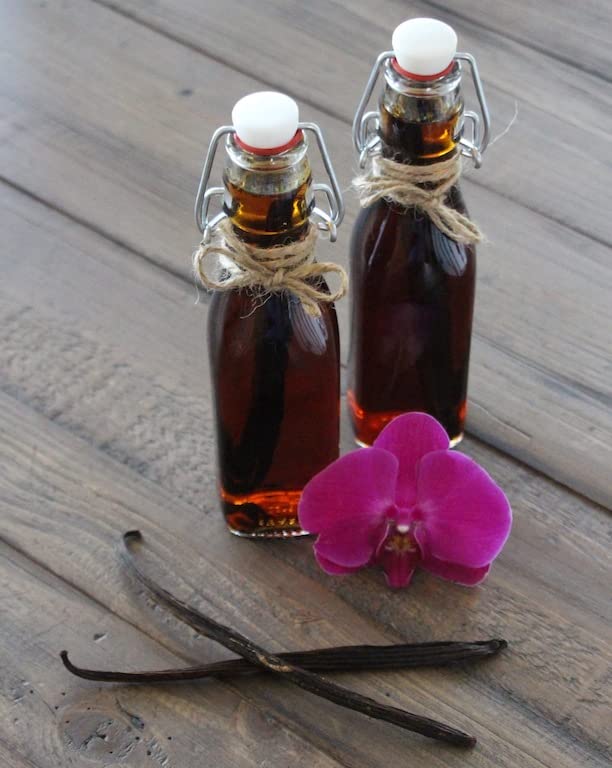 JL Gourmet Imports vanilla beans – visible seeds for premium cooking.