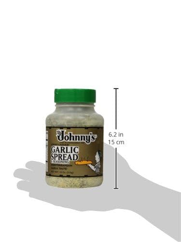 Johnny's Garlic Spread and Seasoning pizza-topping adds aromatic garlic to slices