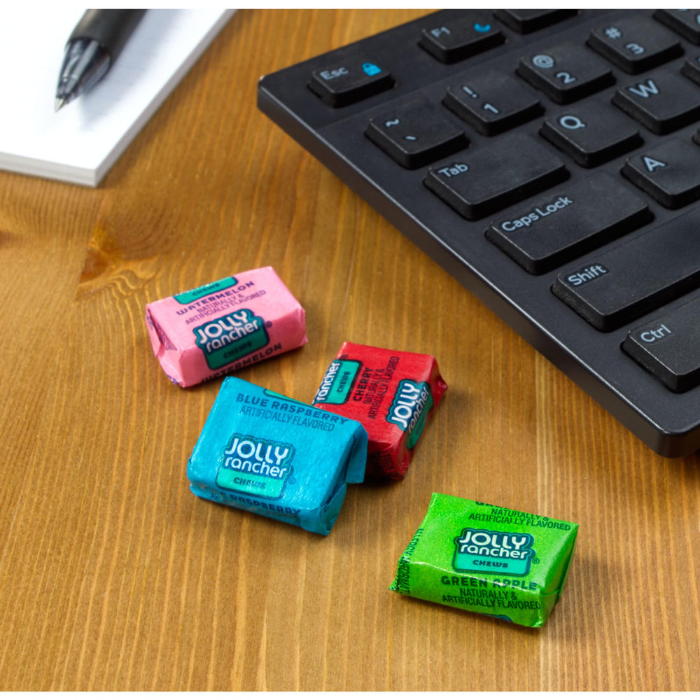 JOLLY RANCHER Cherry close-up emphasizes chewy texture and aroma.