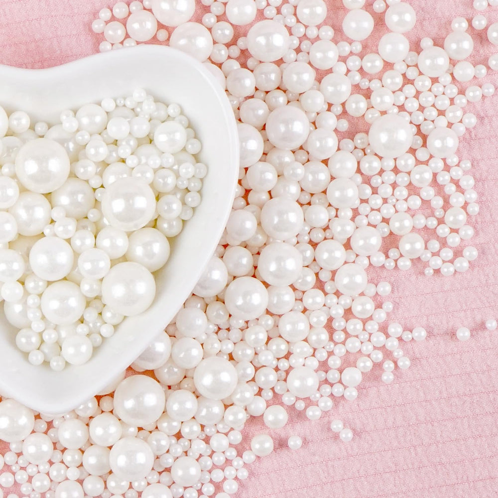 Joyvitas Easter pearls decorate cookies and eggs with fresh spring charm.