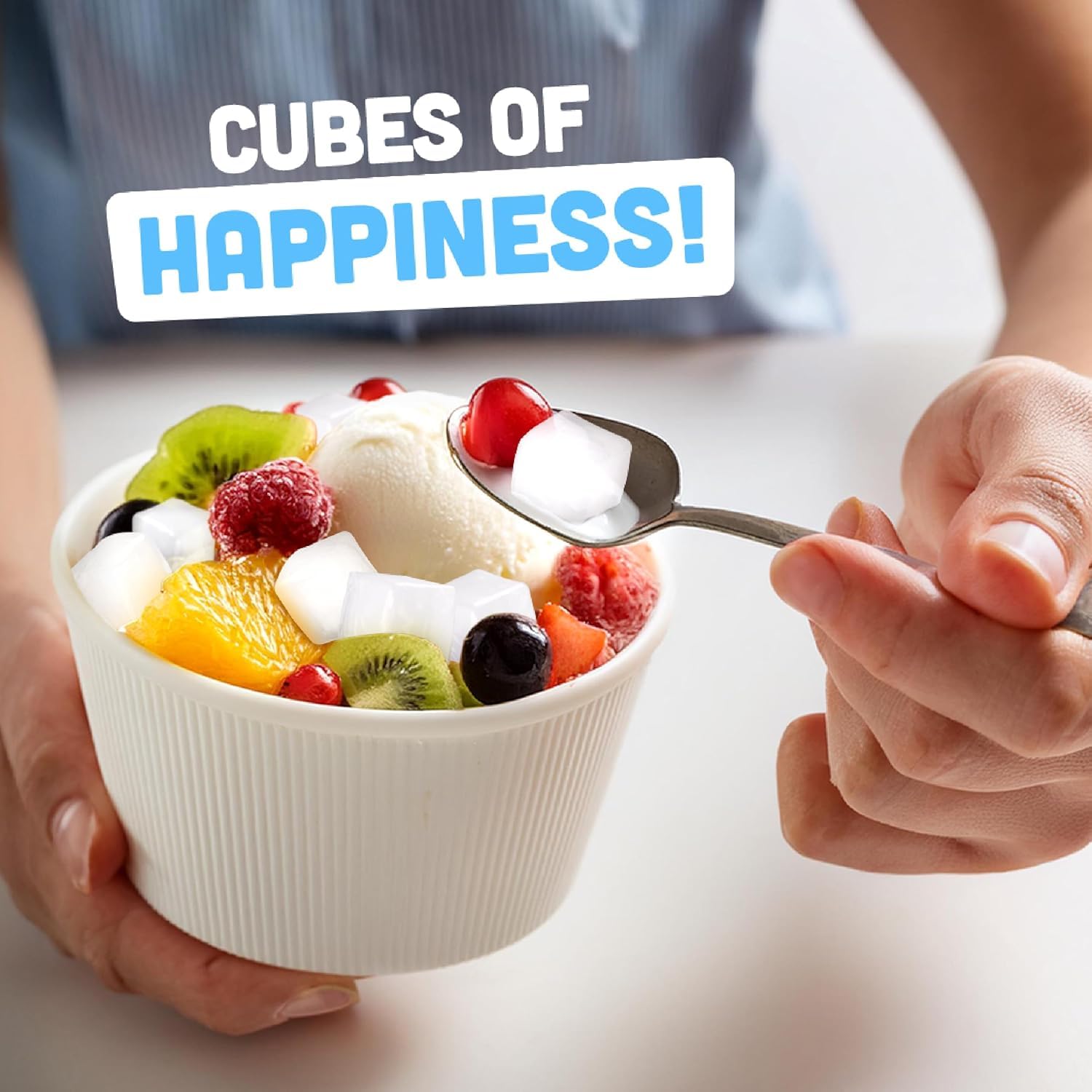Jubes Pandan jelly cubes topping a smoothie, showcasing tropical aroma and chewy bite.