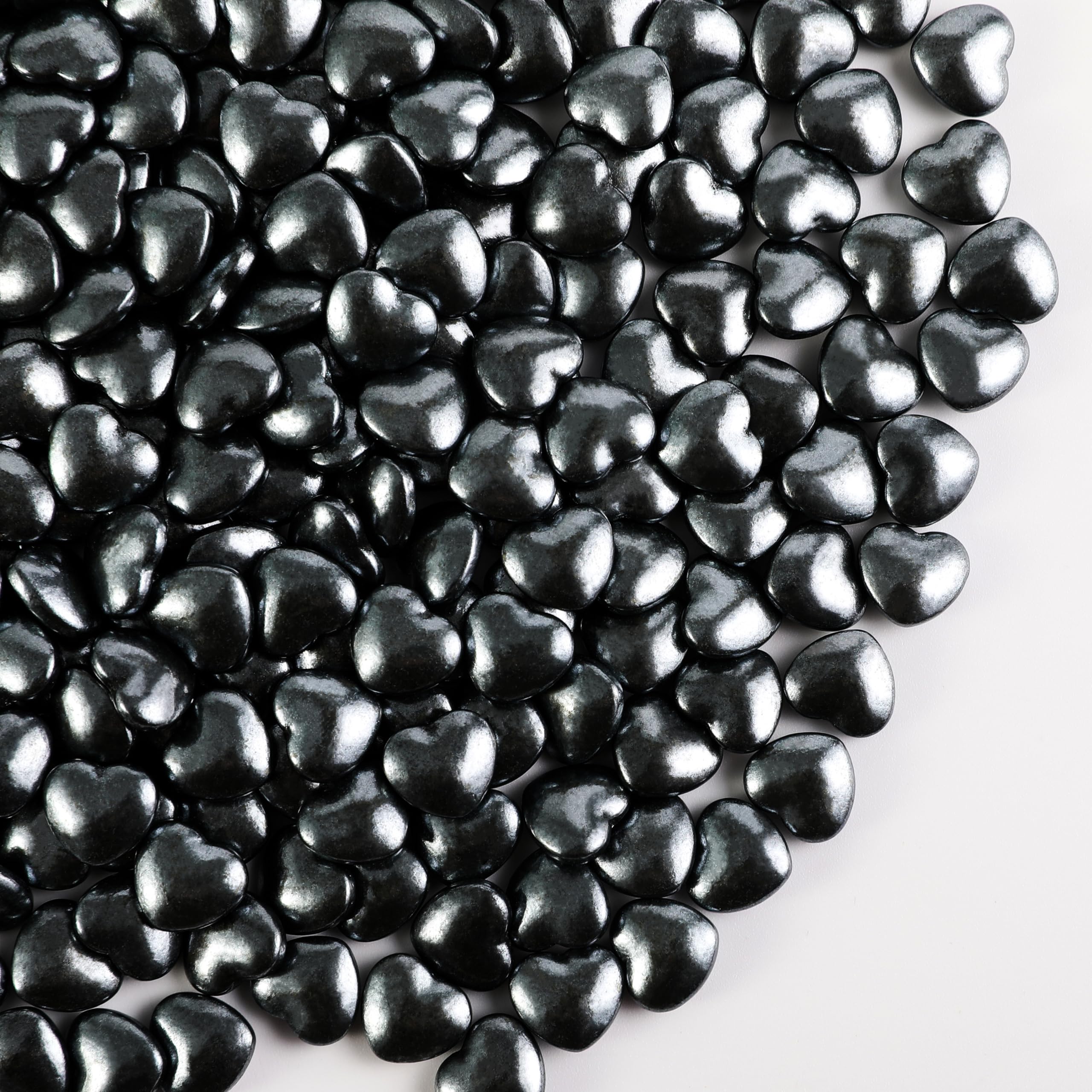 Kasvan Black Heart Sprinkles bottle adds dramatic color to cakes and desserts