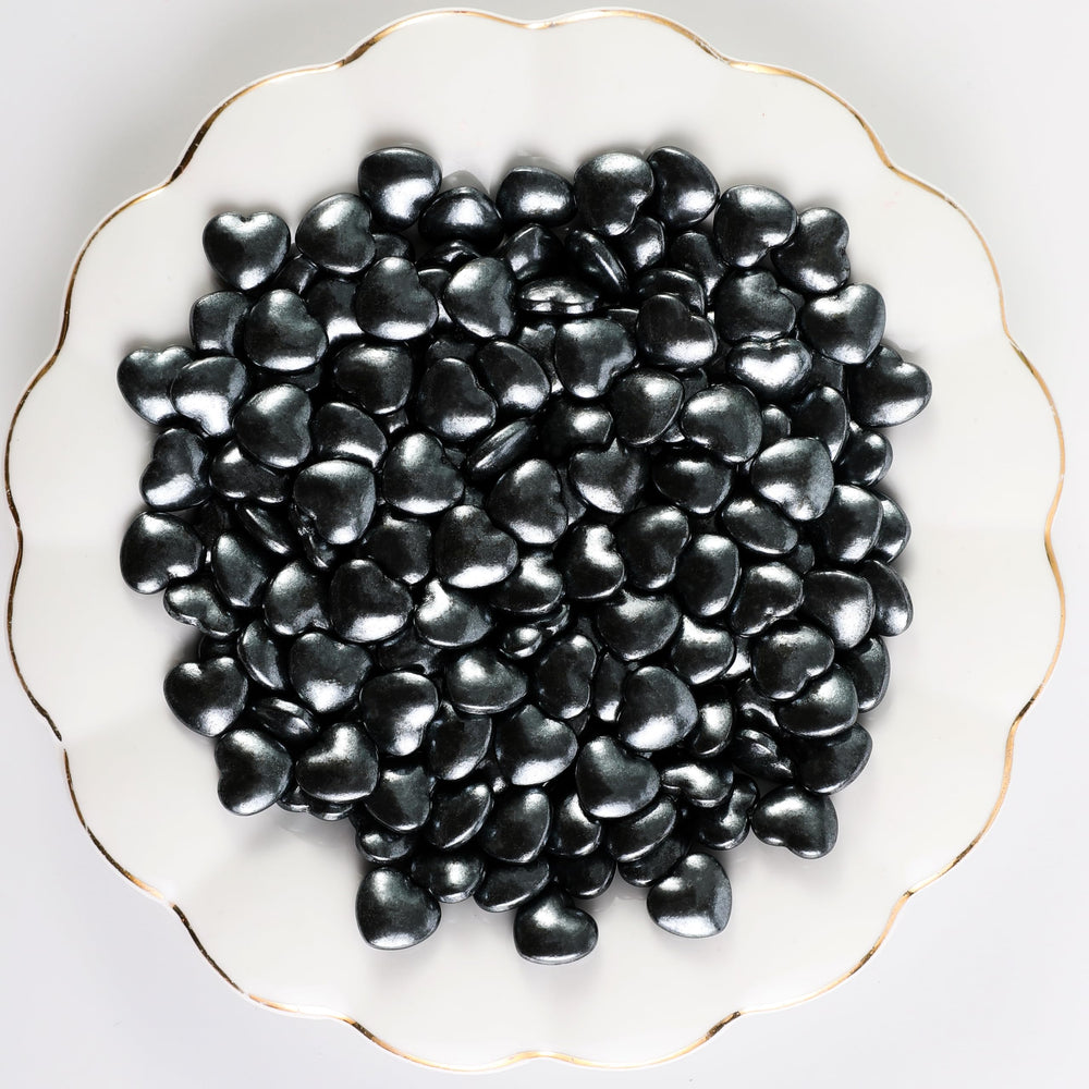Kasvan Black Heart Sprinkles top ice cream for chic contrast