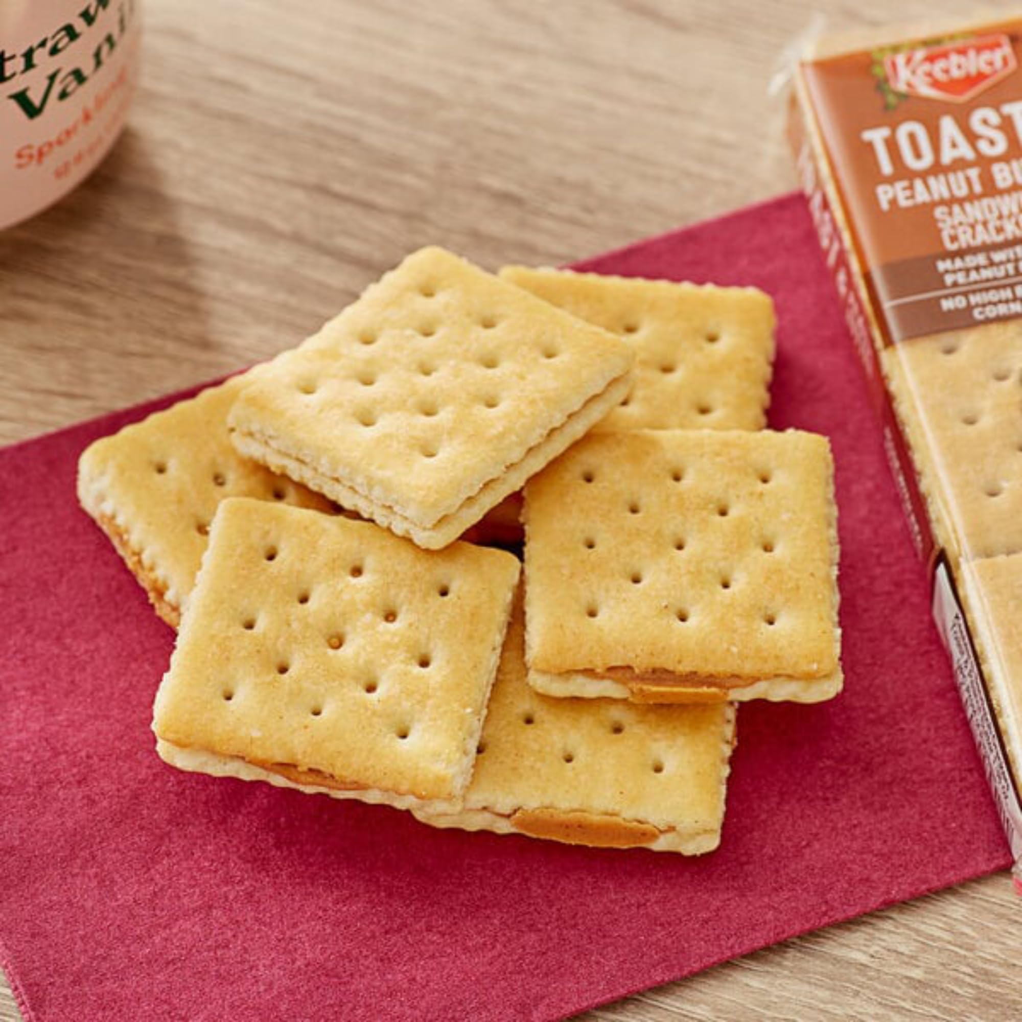 Close-up of Keebler label on the Toast & Peanut Butter Crackers
