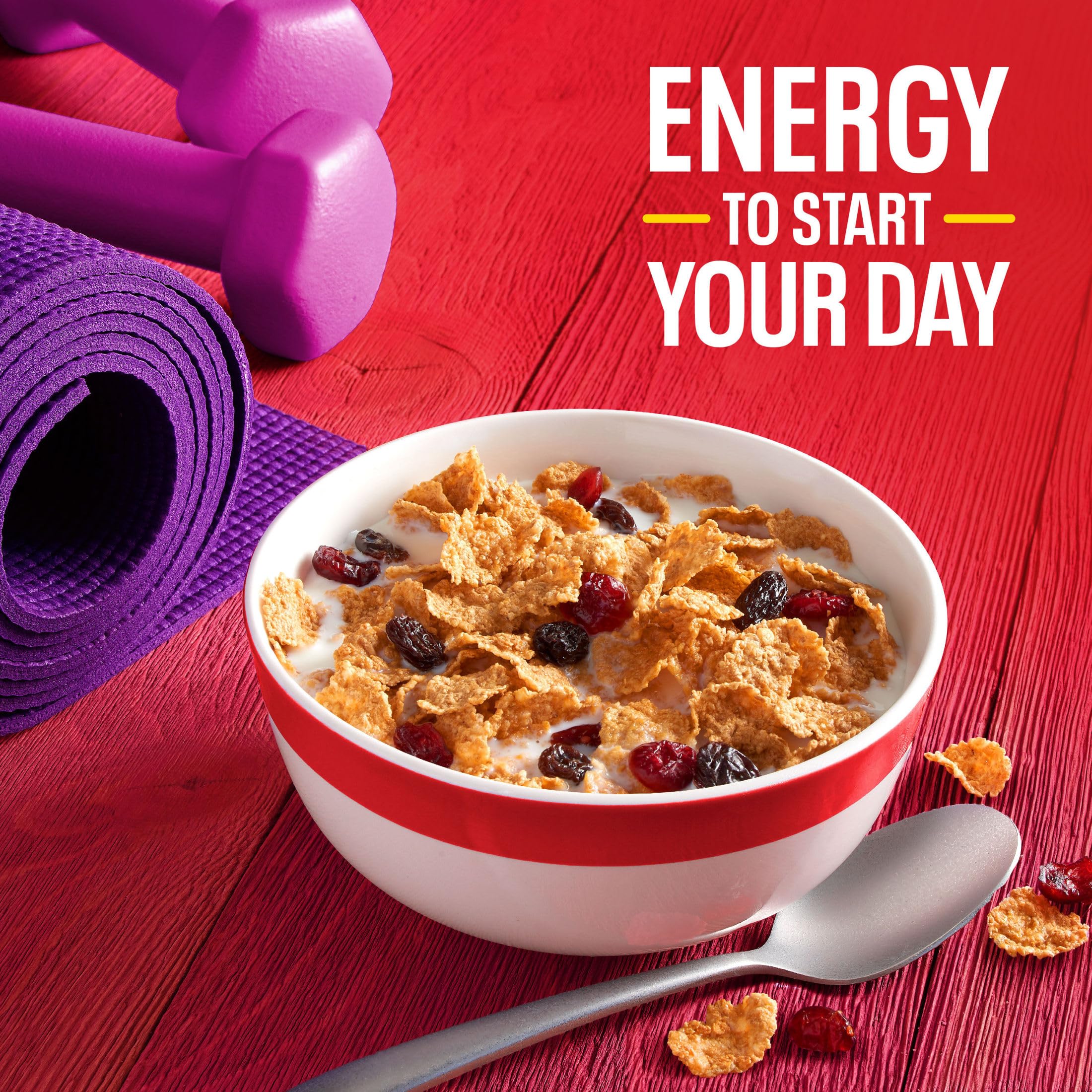 Multigrain bran flakes close-up in Kellogg's Raisin Bran with Cranberries for texture