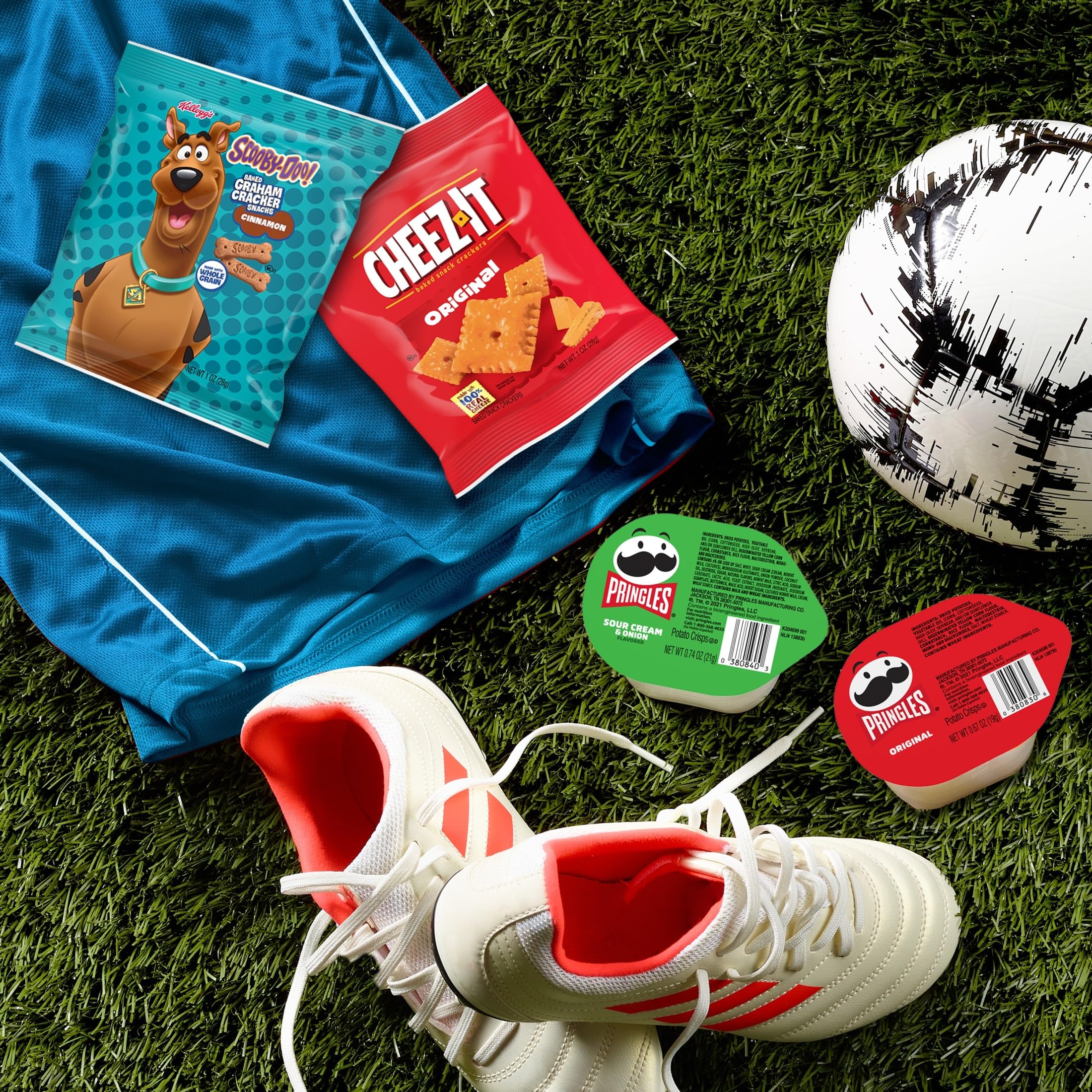 Kellogg's variety pack box front; four snacks ready for shared snacking