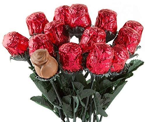 Kelly Toy Valentines gift set full view, ready to present to a loved one.