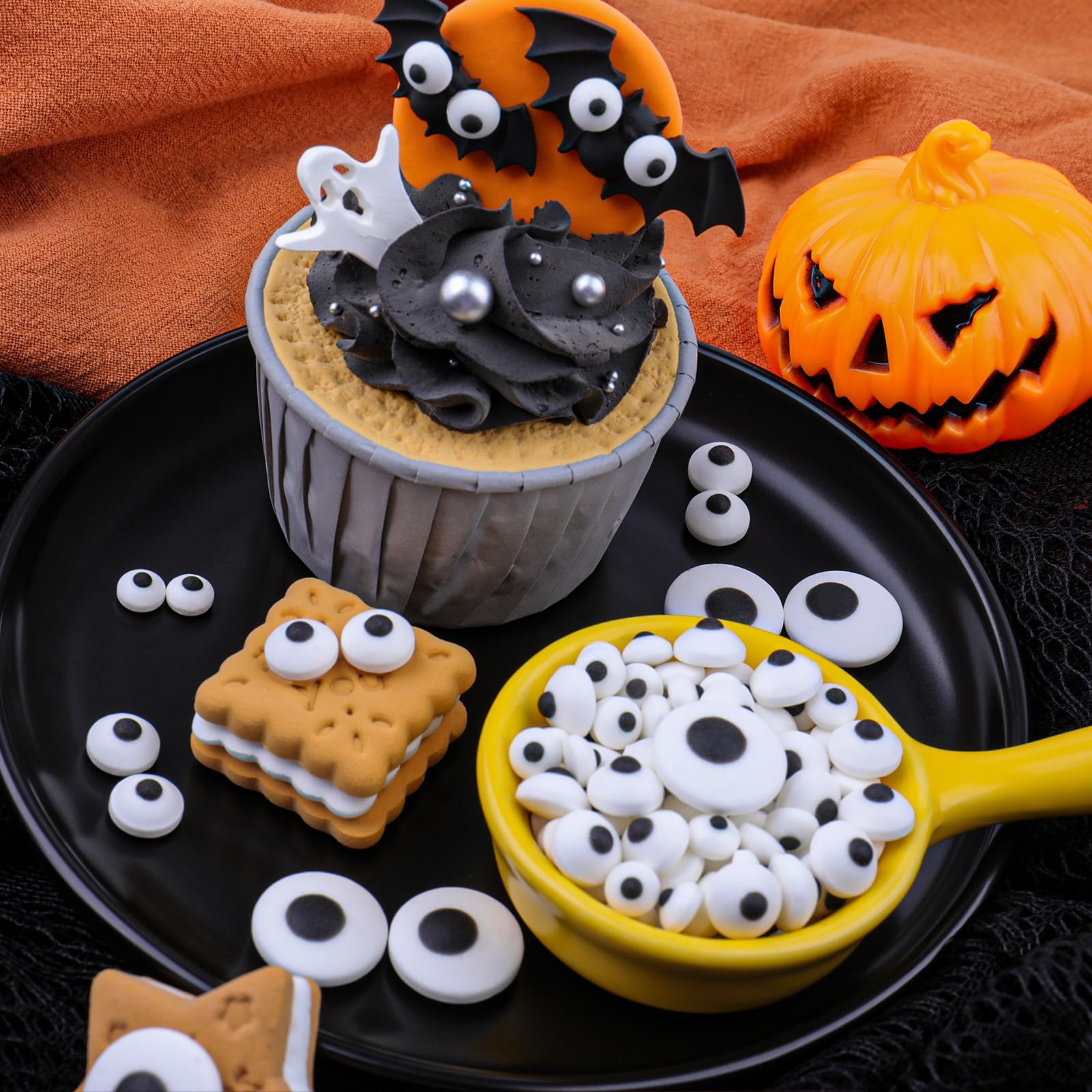 Kercky candy eyes sprinkles as party toppings for festive treats