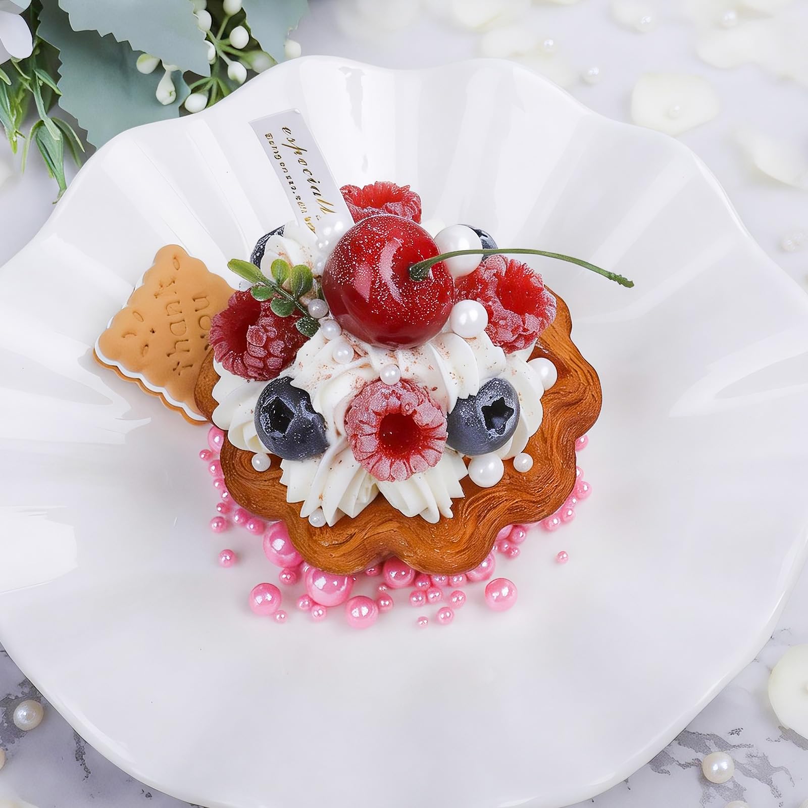Kercky edible sugar pearls provide delicate crunch and shine