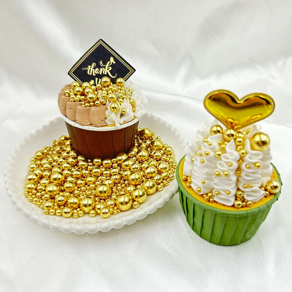 Kercky Gold Sprinkles stored in sealed compartments keep sizes ready