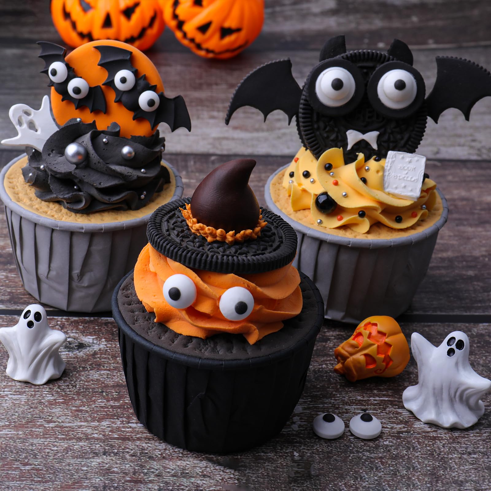 Kercky Halloween prank sprinkles with eye motifs for desserts